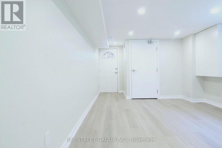BASEMENT - 117 PINDAR CRESCENT, Toronto (Pleasant View), Ontario, M2J3L3