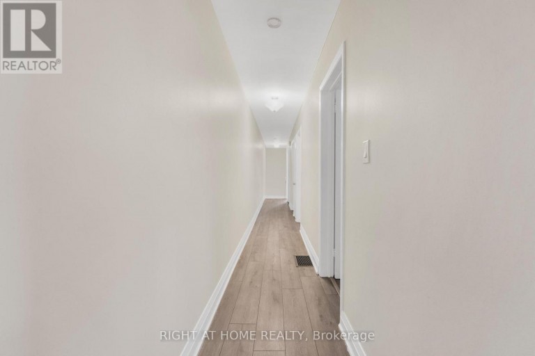 1698A EGLINTON AVENUE W, Toronto (Briar Hill-Belgravia), Ontario, M6E2H5