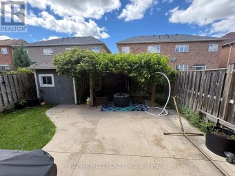 8 CALLALILY ROAD Brampton (Northwest Sandalwood Parkway) Ontario photo 15