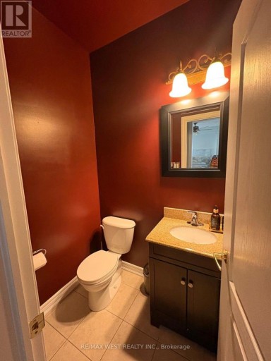 8 CALLALILY ROAD, Brampton (Northwest Sandalwood Parkway), Ontario, L7A0M1