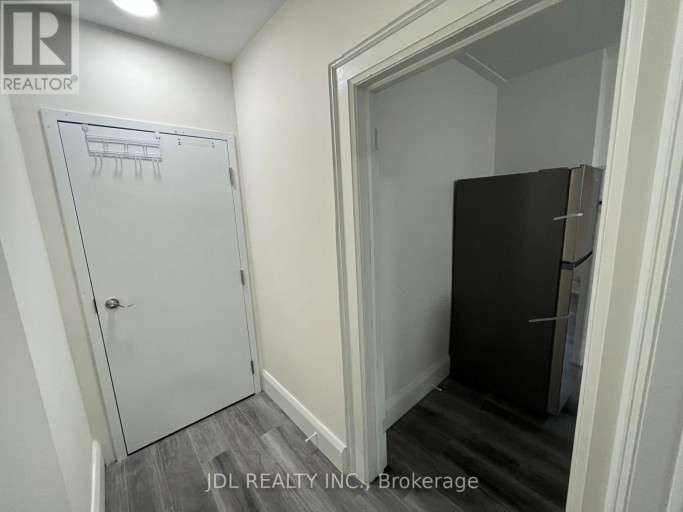 5 - 5 SORAUREN AVENUE, Toronto (Roncesvalles), Ontario, M6R2C6