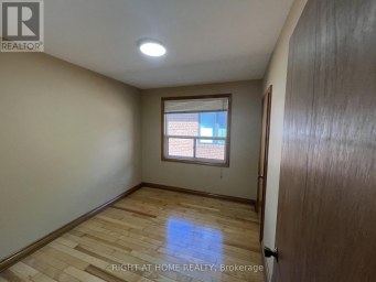 MAIN FLOOR - 9 DEWLANE DRIVE Toronto (Newtonbrook West) Ontario photo 12
