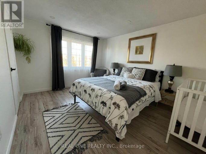 3245 CAMBOURNE CRESCENT, Mississauga (Meadowvale), Ontario, L5N5G4