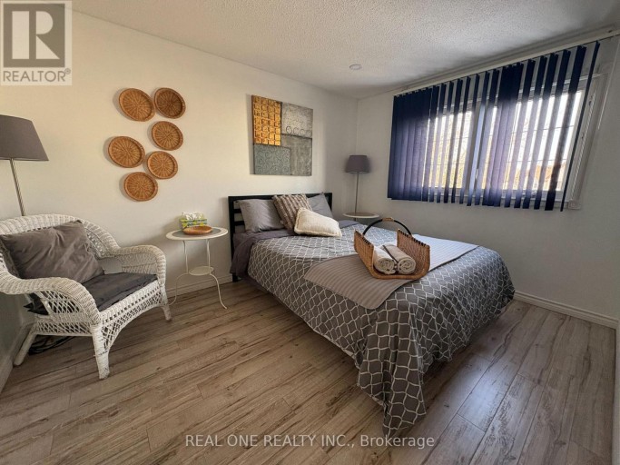 3245 CAMBOURNE CRESCENT, Mississauga (Meadowvale), Ontario, L5N5G4