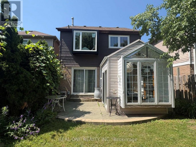 3245 CAMBOURNE CRESCENT, Mississauga (Meadowvale), Ontario, L5N5G4