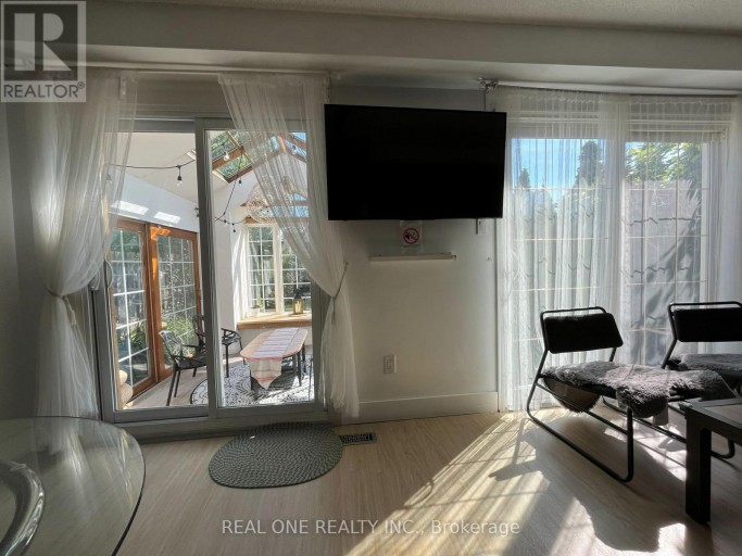 3245 CAMBOURNE CRESCENT, Mississauga (Meadowvale), Ontario, L5N5G4