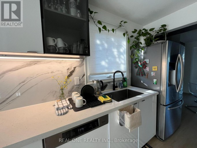 3245 CAMBOURNE CRESCENT, Mississauga (Meadowvale), Ontario, L5N5G4