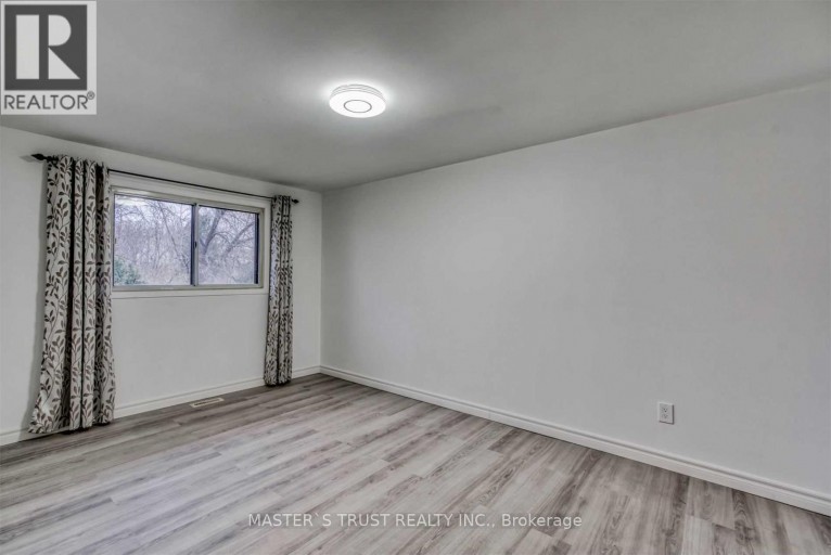MAIN - 1473 FREEPORT DRIVE, Mississauga (Erindale), Ontario, L5C1S7