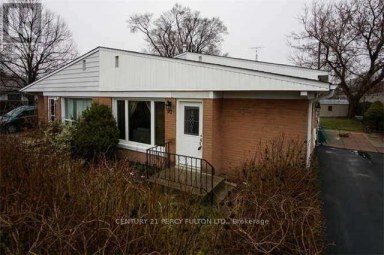 BSMNT - 92 SEPTONNE AVENUE Newmarket (Bristol-London) Ontario photo 1
