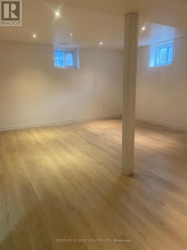 BSMNT - 92 SEPTONNE AVENUE, Newmarket (Bristol-London), Ontario, L3Y2W3