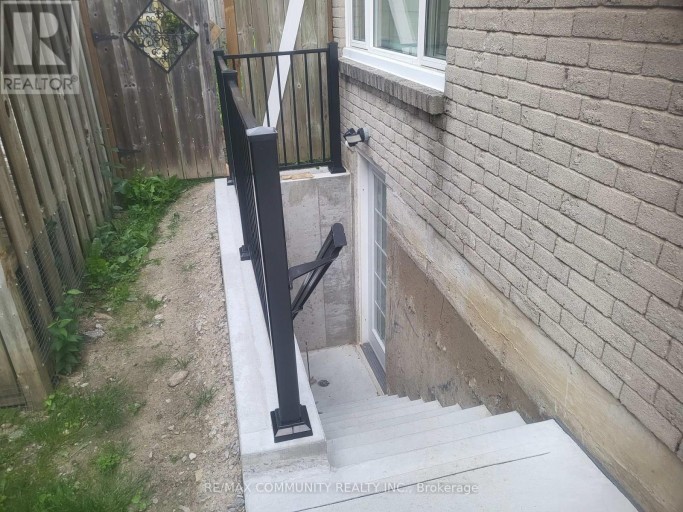 BASEMENT - 609 AMBERWOOD CRESCENT, Pickering (Amberlea), Ontario, L1V3Y6