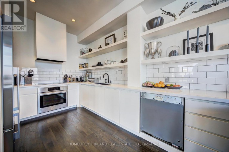 PH02 - 10 NAVY WHARF COURT NW, Toronto (Waterfront Communities), Ontario, M5V3V2