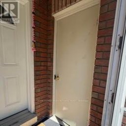 5243 HEATHERLEIGH AVENUE Mississauga (East Credit) Ontario photo 2