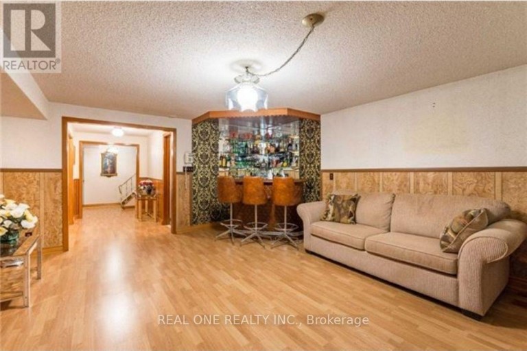 BASEMENT - 114 PALMERSTON AVENUE, Toronto (Trinity-Bellwoods), Ontario, M6J2J1