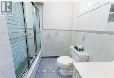 BASEMENT - 114 PALMERSTON AVENUE Toronto (Trinity-Bellwoods) Ontario photo 3
