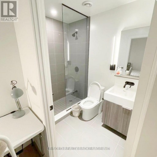 711 MASTER BEDROOM - 127 BROADWAY AVENUE, Toronto (Mount Pleasant West), Ontario, M4P1V4