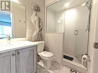 19 WOODSTREAM DRIVE Toronto (West Humber-Clairville) Ontario photo 17
