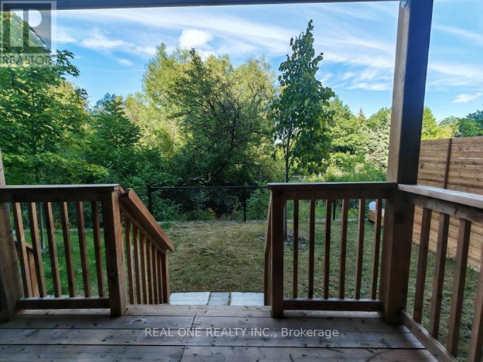19 WOODSTREAM DRIVE, Toronto (West Humber-Clairville), Ontario, M9W0G1