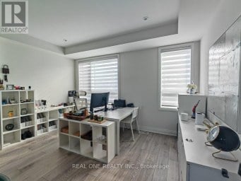 19 WOODSTREAM DRIVE Toronto (West Humber-Clairville) Ontario photo 8