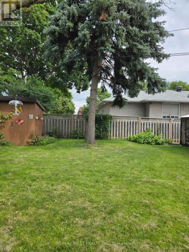 26 NIPISSING DRIVE, Toronto (Islington-City Centre West), Ontario, M9B4V5