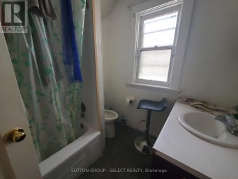 764 KING STREET London East (East L) Ontario photo 11