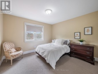 255 COCKSFIELD AVENUE Toronto (Bathurst Manor) Ontario photo 30