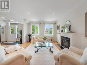 255 COCKSFIELD AVENUE Toronto (Bathurst Manor) Ontario photo 5