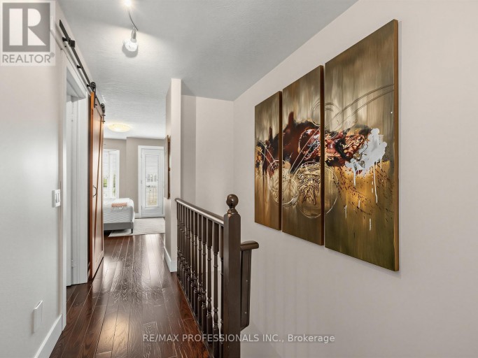 32 - 220 MANITOBA STREET, Toronto (Mimico), Ontario, M8Y4G7