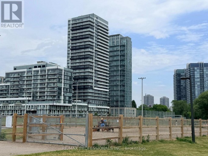 32 - 220 MANITOBA STREET, Toronto (Mimico), Ontario, M8Y4G7