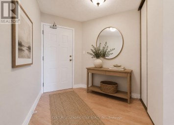 PH2 - 100 ANNA RUSSELL WAY Markham (Unionville) Ontario photo 4