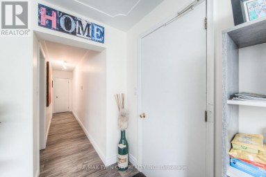 1 - 132 ALLEN STREET E Waterloo Ontario photo 6