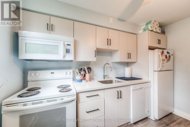 1 - 132 ALLEN STREET E Waterloo Ontario photo 7