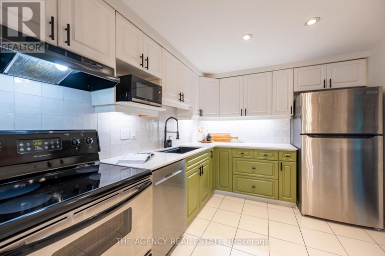 70 - 470 WILKINS STREET, London South (South R), Ontario, N6C5B2