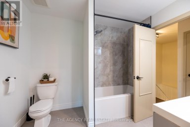 70 - 470 WILKINS STREET London South (South R) Ontario photo 26