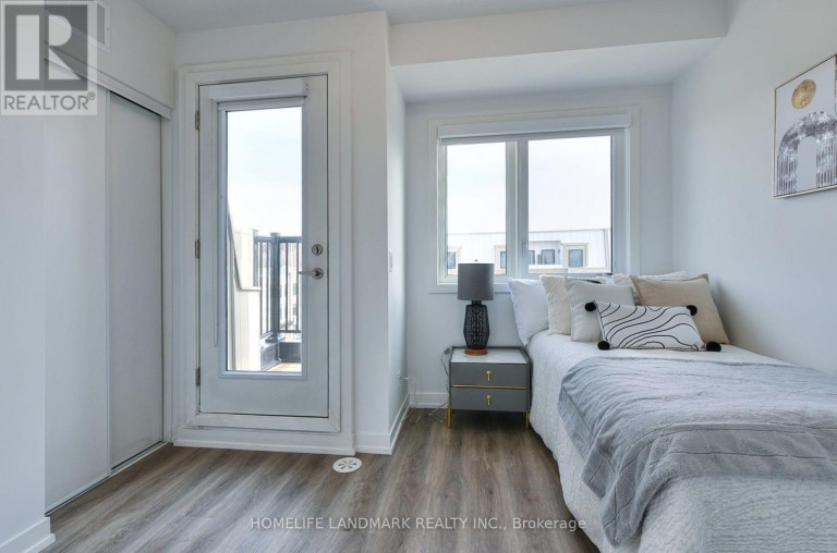 30 CASE OOTES DRIVE, Toronto (Victoria Village), Ontario, M4A1C5