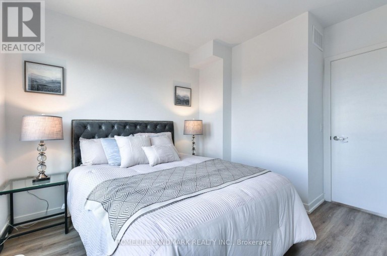 30 CASE OOTES DRIVE, Toronto (Victoria Village), Ontario, M4A1C5