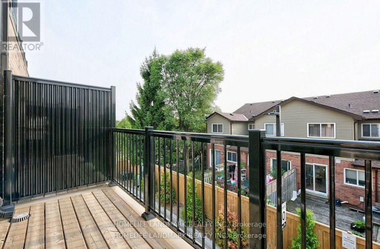 30 CASE OOTES DRIVE, Toronto (Victoria Village), Ontario, M4A1C5