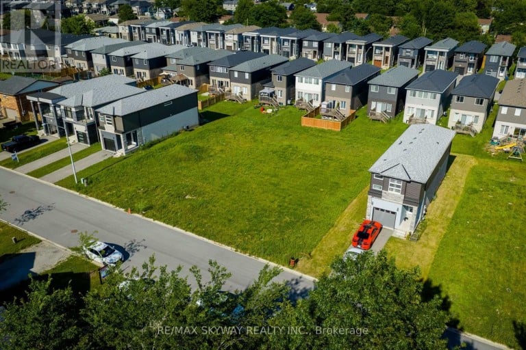 209 IVA STREET, Welland (Lincoln/Crowland), Ontario, L3C3B9