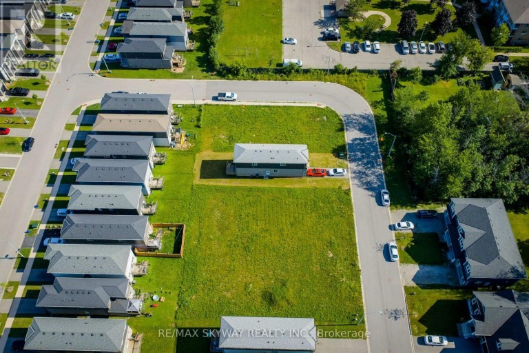 229 IVA STREET, Welland (Lincoln/Crowland), Ontario, L3C3B9