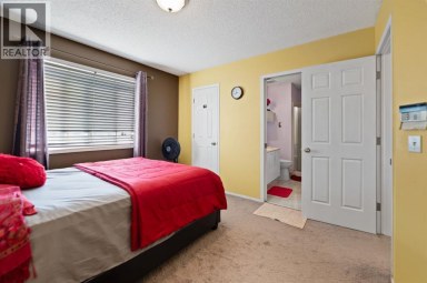 221 Tarington Close NE Calgary Alberta photo 26