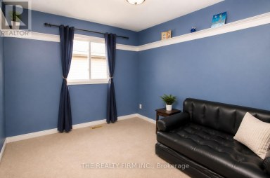 41805 NORTH STREET Southwold Ontario photo 15