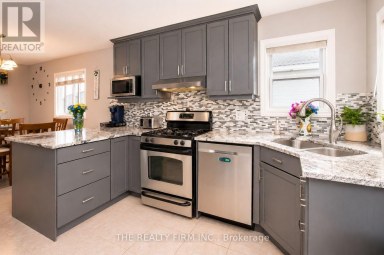 41805 NORTH STREET Southwold Ontario photo 9