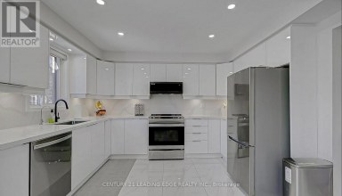 220 OLDE BAYVIEW AVENUE Richmond Hill (Oak Ridges Lake Wilcox) Ontario photo 1
