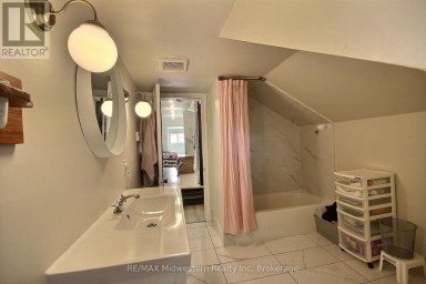 206 UNION STREET E North Perth (Listowel) Ontario photo 13