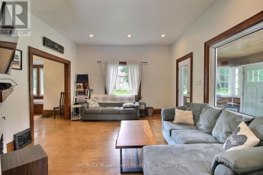206 UNION STREET E North Perth (Listowel) Ontario photo 6