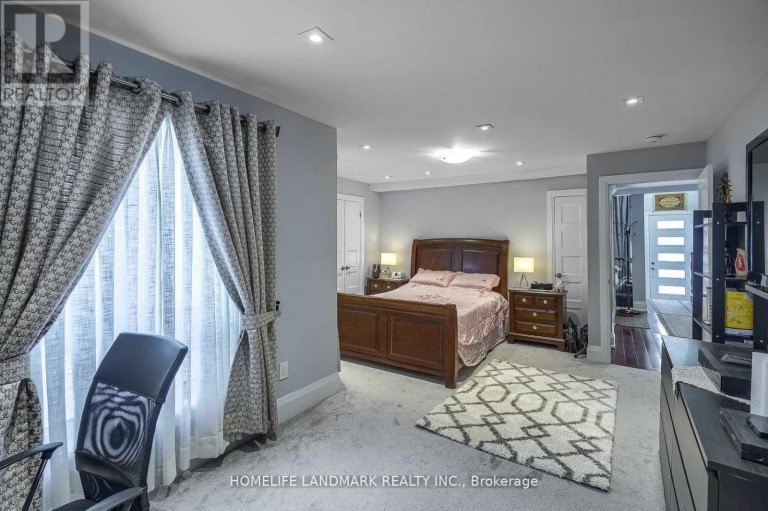 1703 SHADYBROOK DRIVE, Pickering (Amberlea), Ontario, L1V3A3