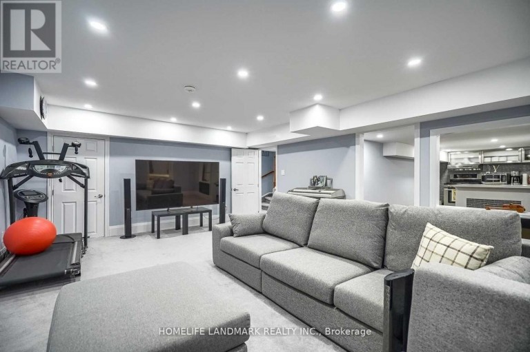 1703 SHADYBROOK DRIVE, Pickering (Amberlea), Ontario, L1V3A3