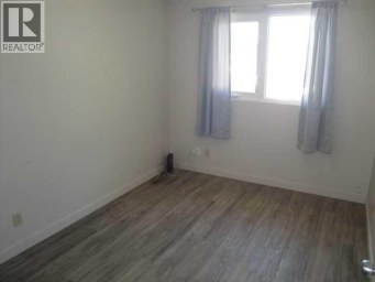 39 Meadowlark Boulevard N Lethbridge Alberta photo 11