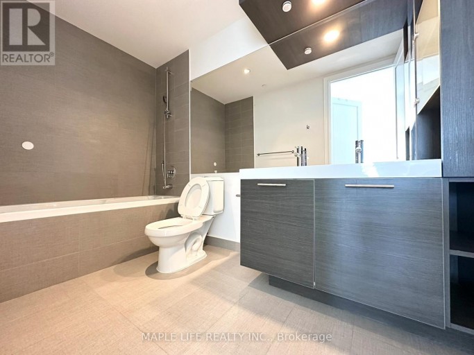 6110 - 388 YONGE STREET, Toronto (Bay Street Corridor), Ontario, M5B0A4