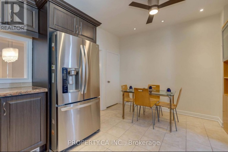 34 ASHBURY AVENUE, Toronto (Oakwood Village), Ontario, M6V1V7